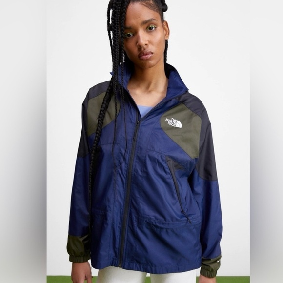 The North Face NWT Women’s TNF X Windbreaker Jacket in Blue/Black/Green Size S - Picture 3 of 15